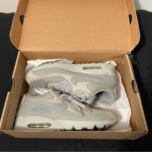 Air Max 90 Premium